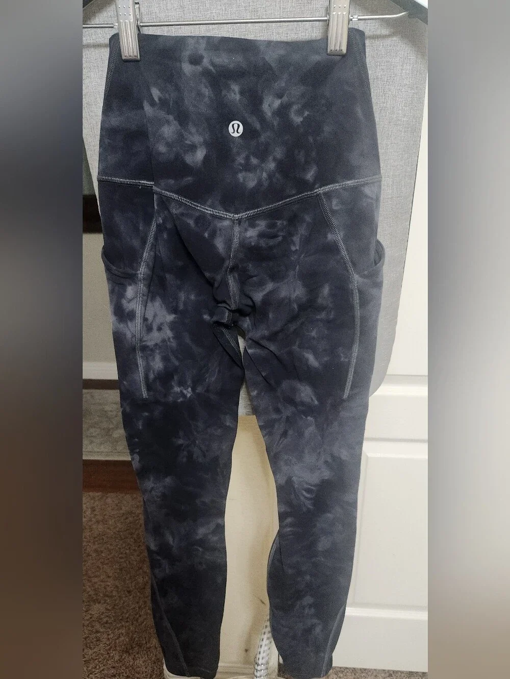Lululemon Leggings Gray & Black Marbled Size 2